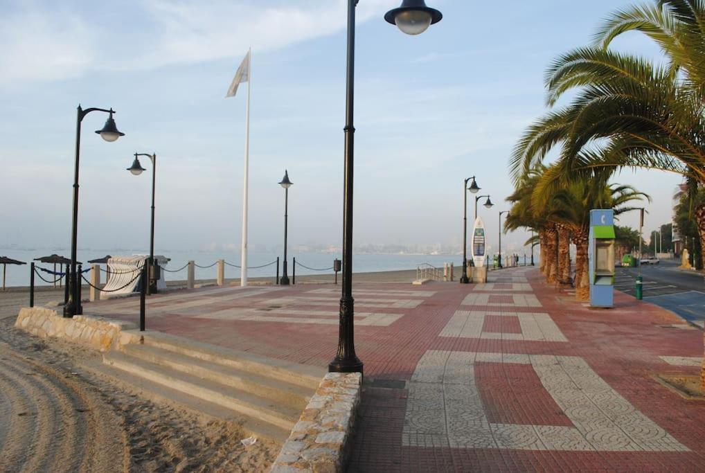 The Beach Is Close But Quiet And Not Noisy Casa Reformada Cerca De La Playa San Pedro del Pinatar Exterior foto